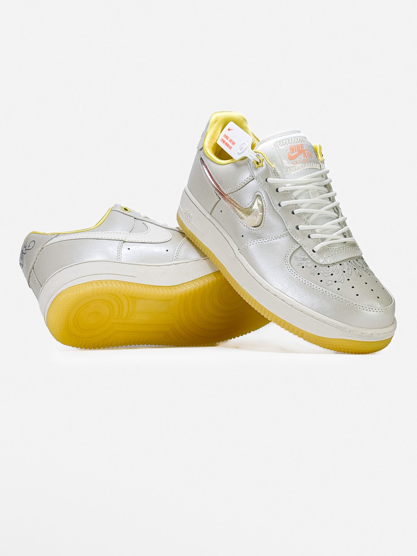 Nike Air Force 1 Low Sail Soft Yellow