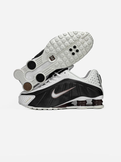 Nike Shox R4 Sail Black Fauna Brown