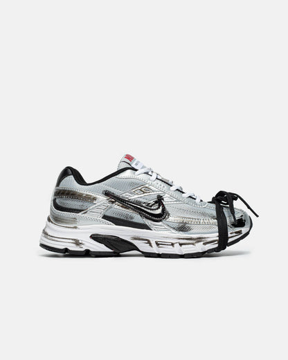 Nike Initiator Custom v2 Silver Black
