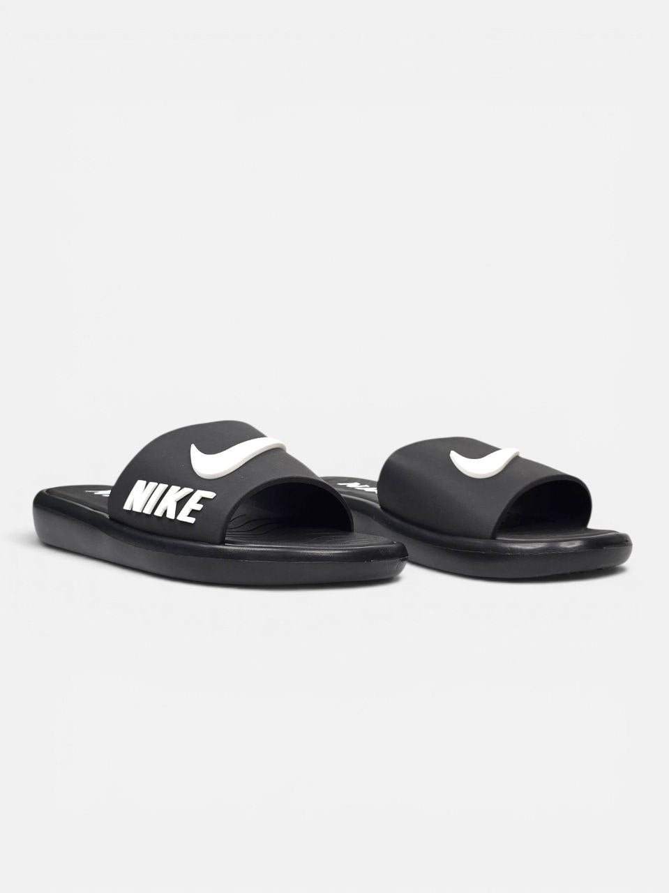 Nike Slide Black White