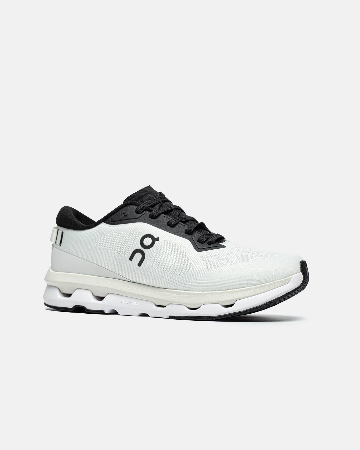 ON Cloudzone Ice Black