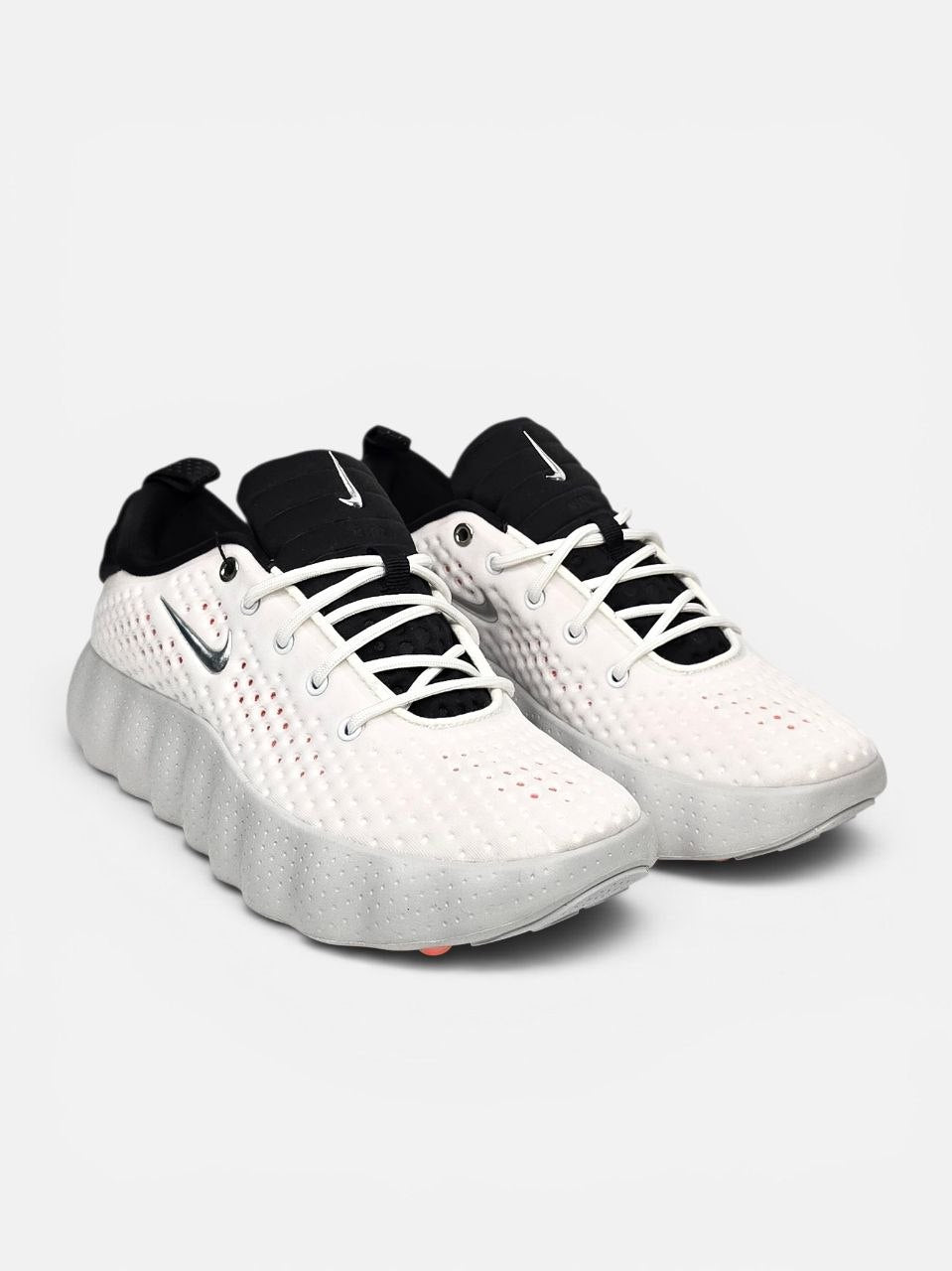 Nike Mind 002 White Black