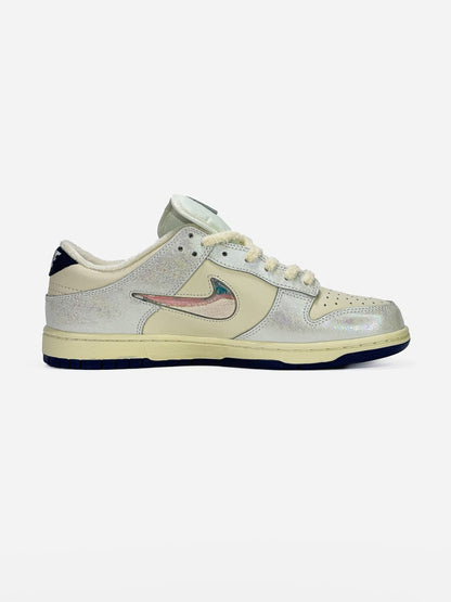 Nike SB Dunk Low Soft Pearl