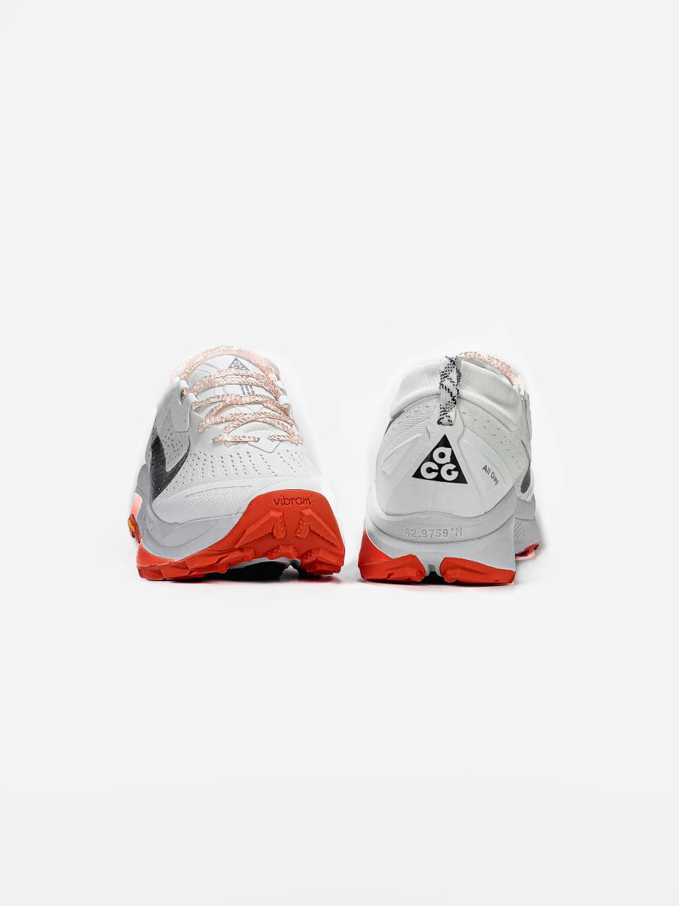 Nike ACG Zegama White Orange