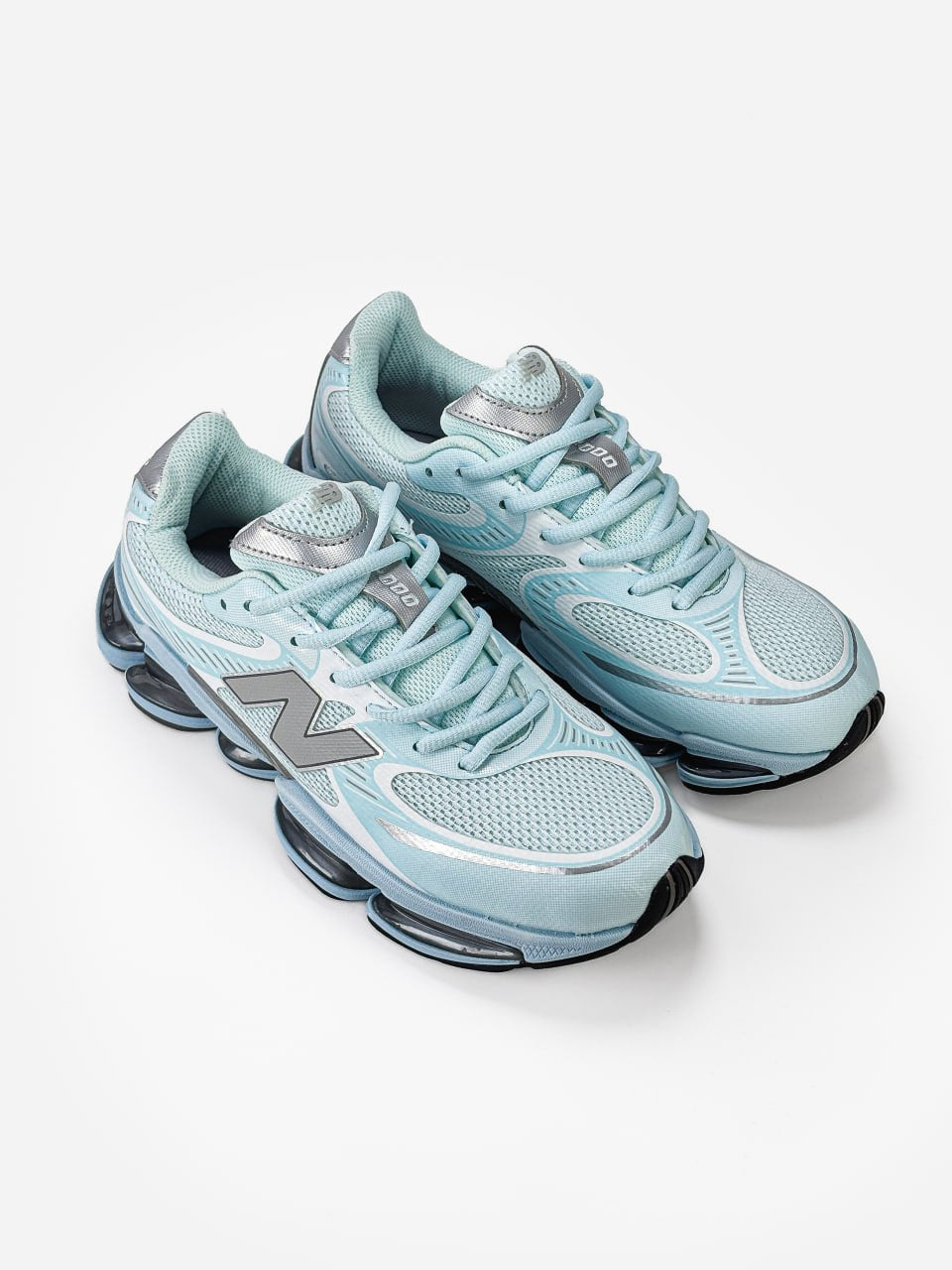 New Balance 2000 Light Blue Pastel