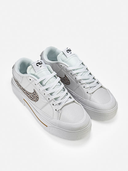 Nike Court Legacy Lift United in Victory