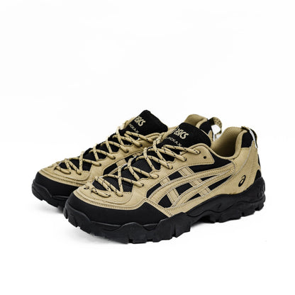Asics Gel-Pickax Beige Black
