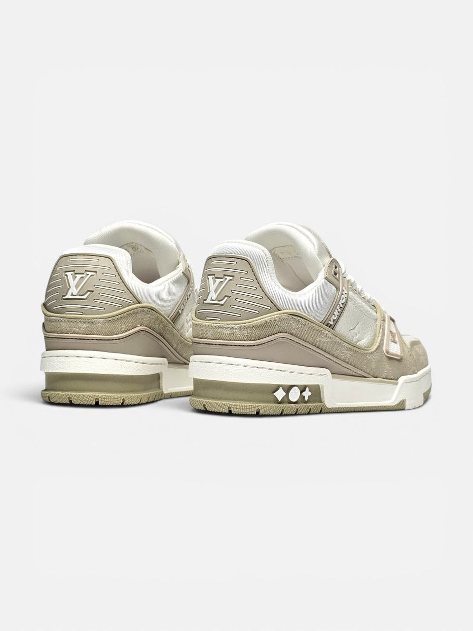 Louis Vuitton Trainer Beige White
