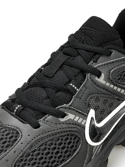 Nike V5 RNR Black