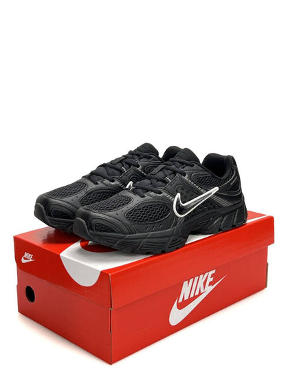 Nike V5 RNR Black