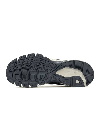 Nike Initiator Grey White 2.0
