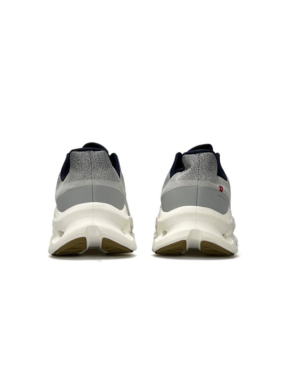 On Running Cloudtilt Light Grey Beige