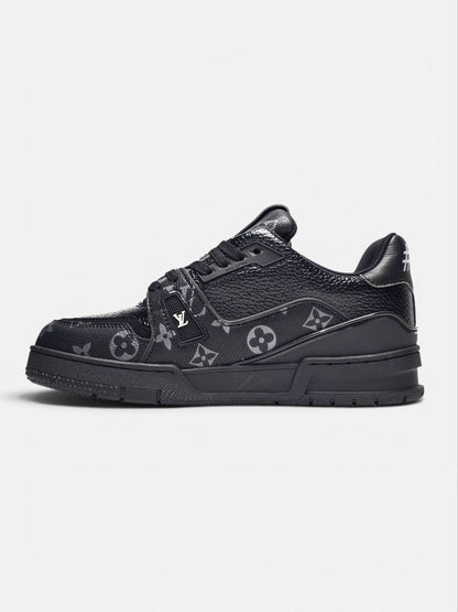 Louis Vuitton Trainer Black 2.0