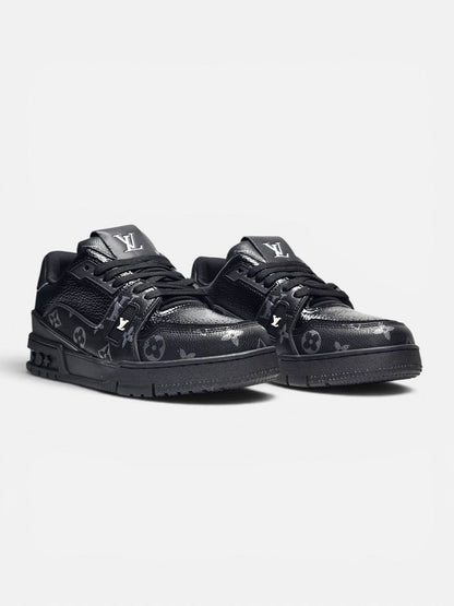 Louis Vuitton Trainer Black 2.0