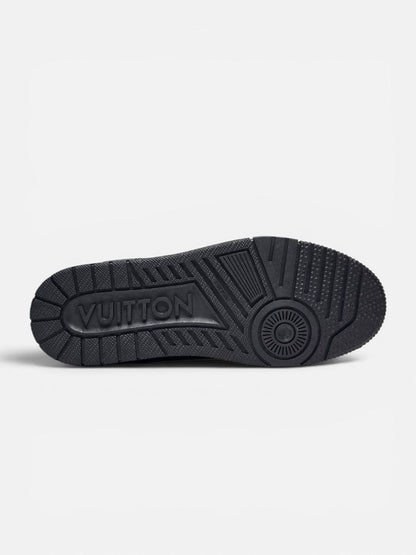 Louis Vuitton Trainer Black 2.0