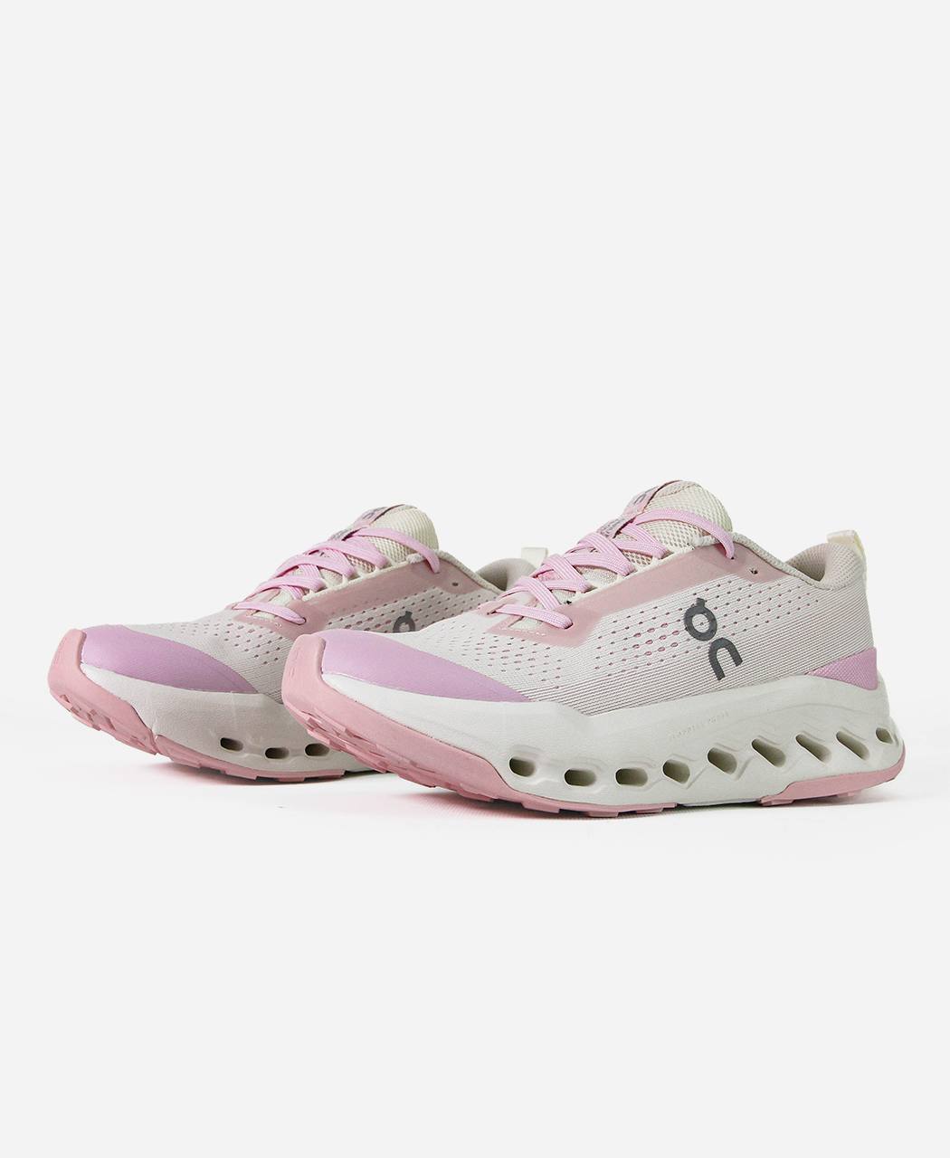 ON Cloudsurfer Trail 2 Lily Gardenia White Pink