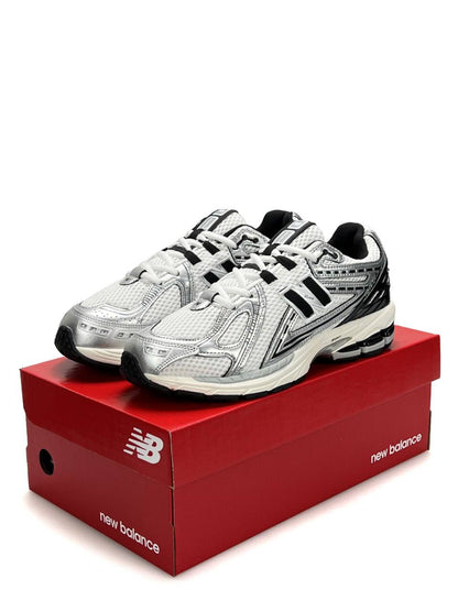 New Balance 1906R White Metallic Black