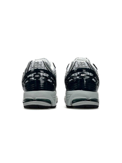 New Balance 1906R Light Grey Metallic