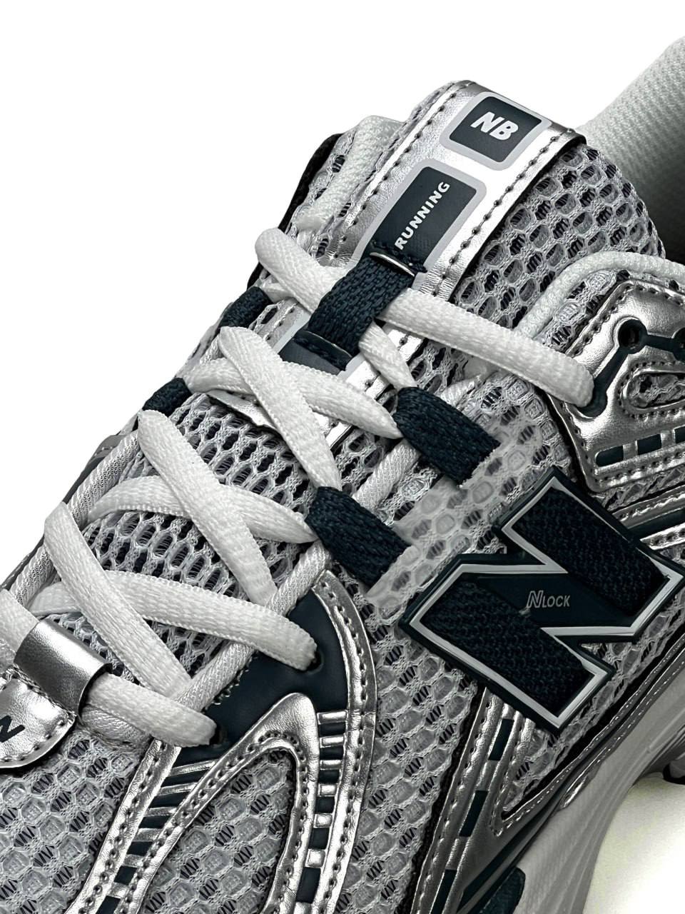 New Balance 1906R Light Grey Metallic