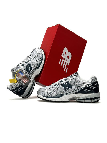 New Balance 1906R Light Grey Metallic