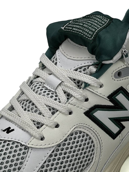 New Balance 2002R Pouch Beige Green