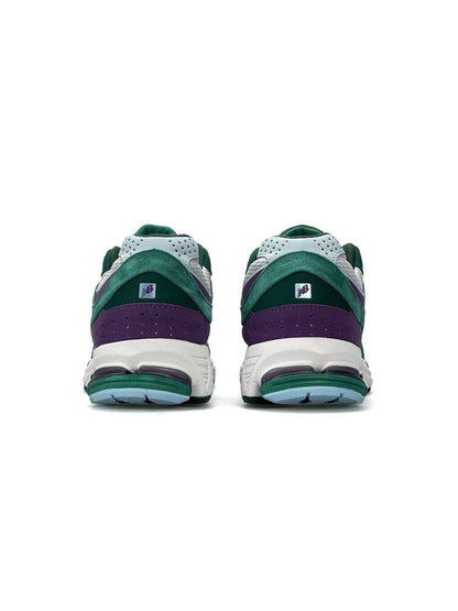 New Balance 2002R Green White