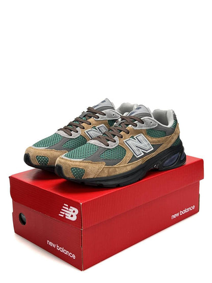 New Balance 2010 Coyote Green Black