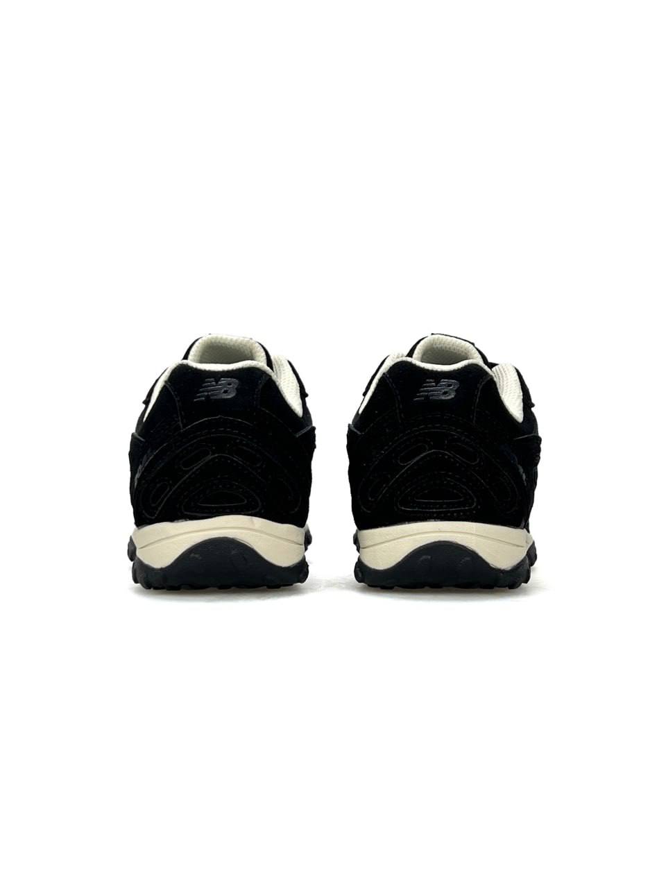 New Balance 204L Black Beige