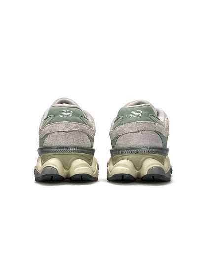 New Balance 9060 Light Grey Mint