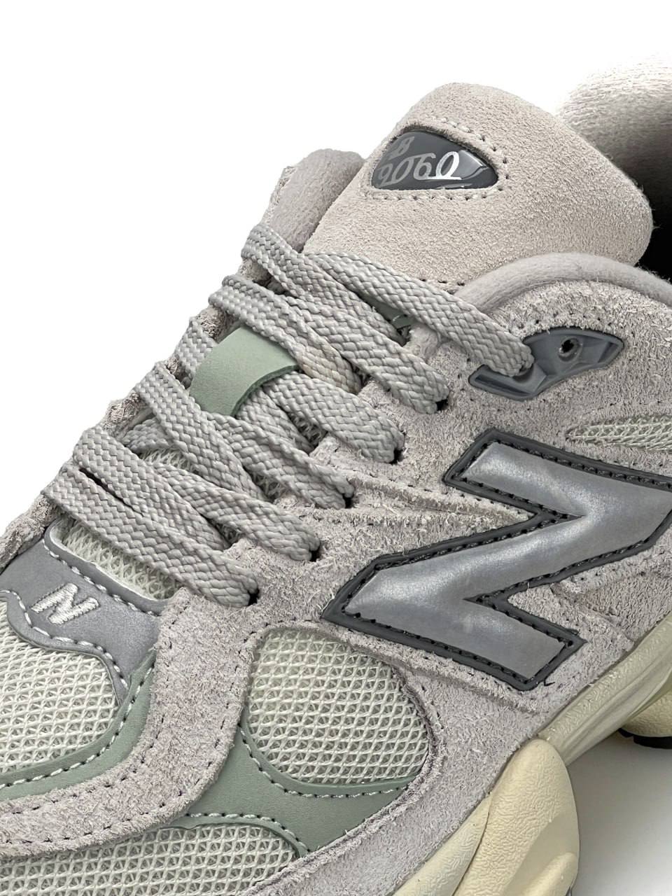 New Balance 9060 Light Grey Mint