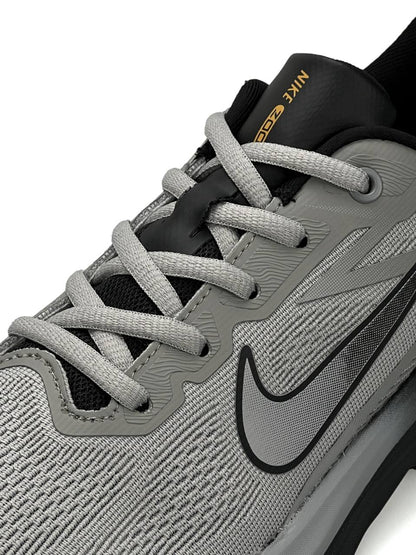 Nike Renew Light Grey Black