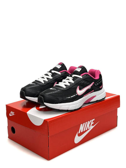 Nike Initiator Black White Pink