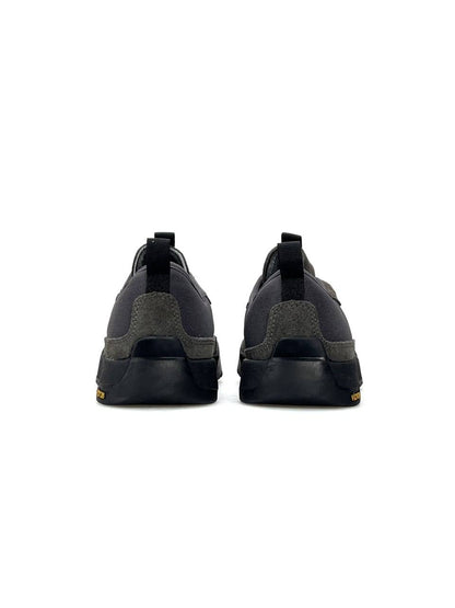 The North Face Clyffe Trainers Grey Khaki