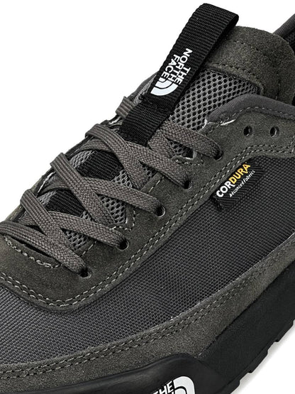 The North Face Clyffe Trainers Grey Khaki