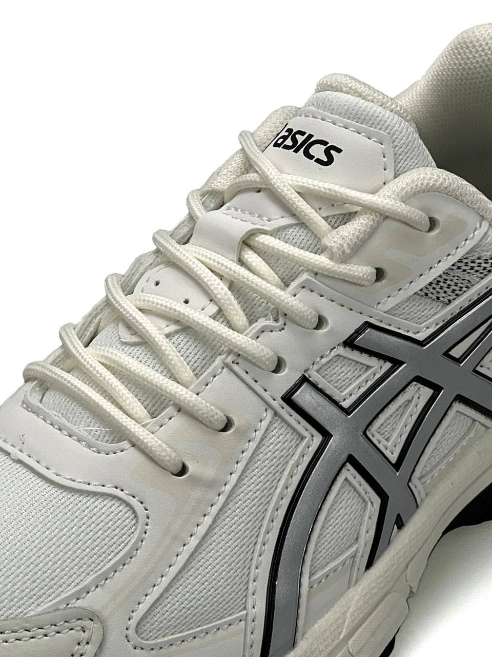 Asics Gel-Venture 6 Beige Metallic
