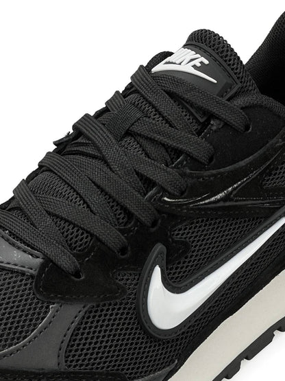 Nike Waffle S Black White
