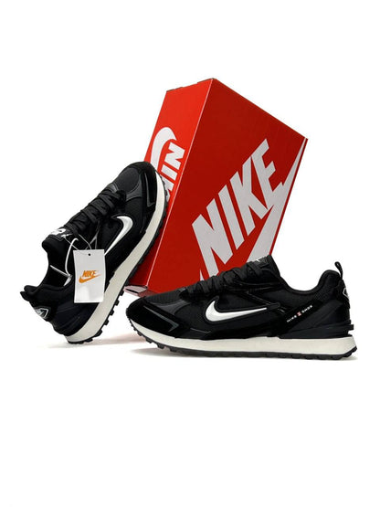 Nike Waffle S Black White