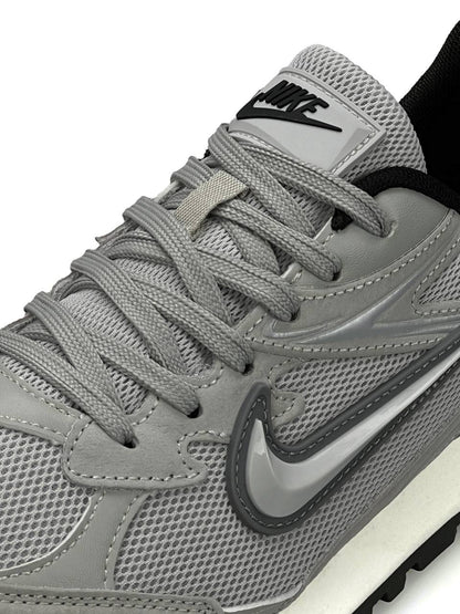 Nike Waffle S Grey