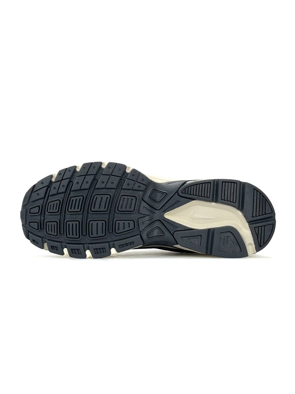 Nike Initiator Dark Grey Beige