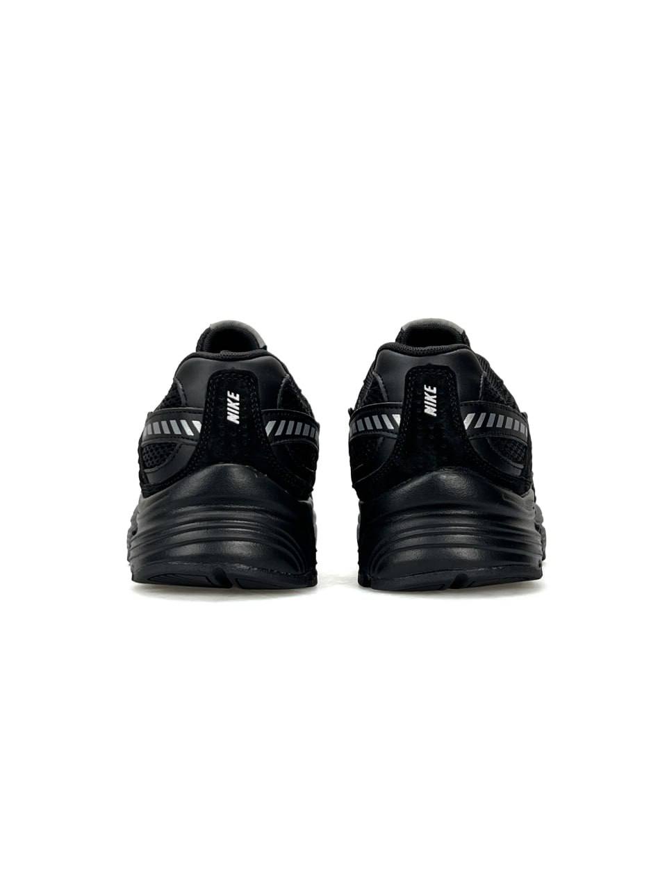 Nike Initiator Black 2.0