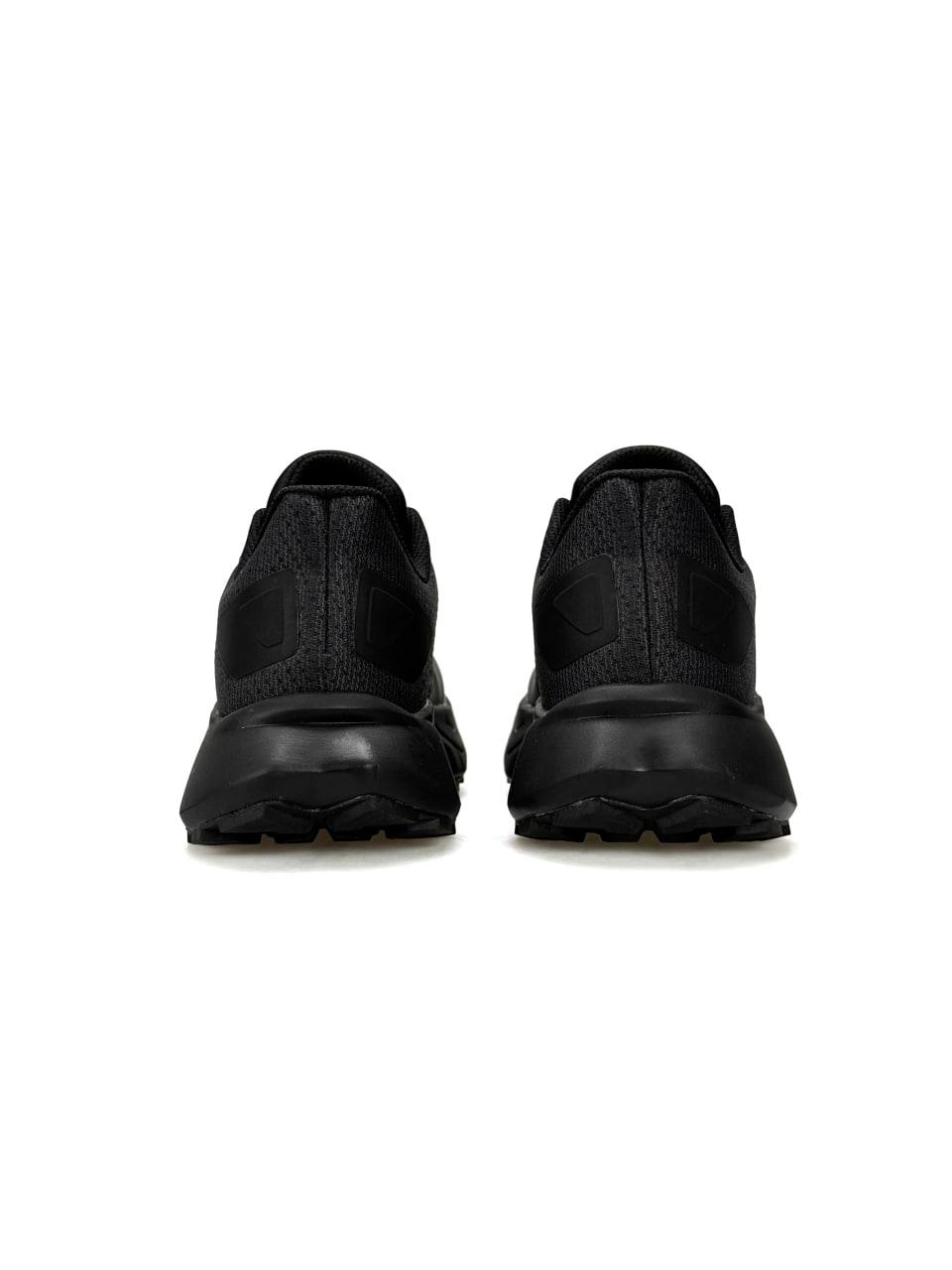 The North Face Vectiv Enduris 4 All Black