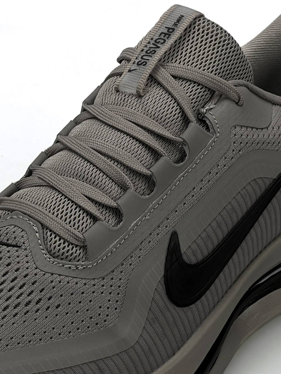 Nike Pegasus Premium Light Grey Black