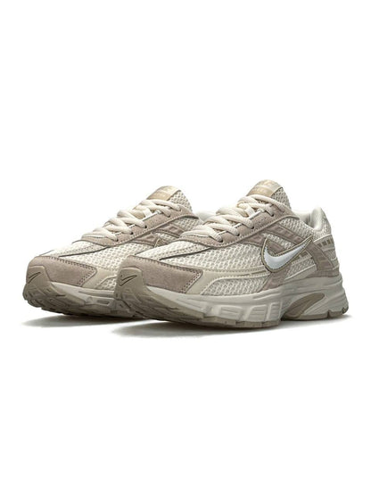 Nike Initiator Beige