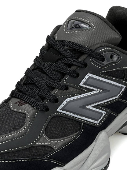 New Balance 9060 Black Light Grey