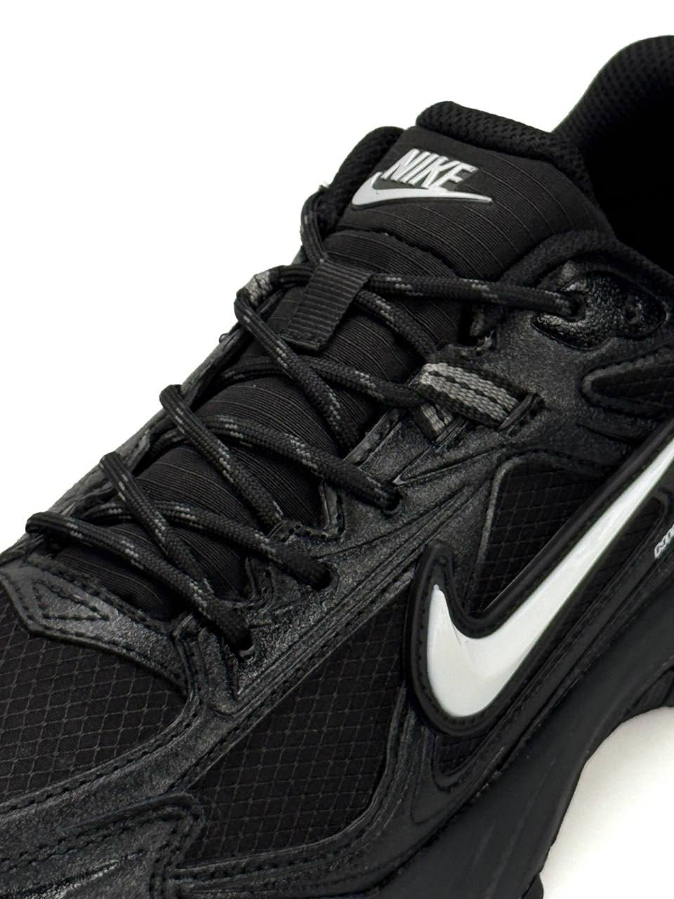 Nike Terra Cordura Black White