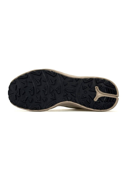 Columbia Vibram Mega Grip Beige Black