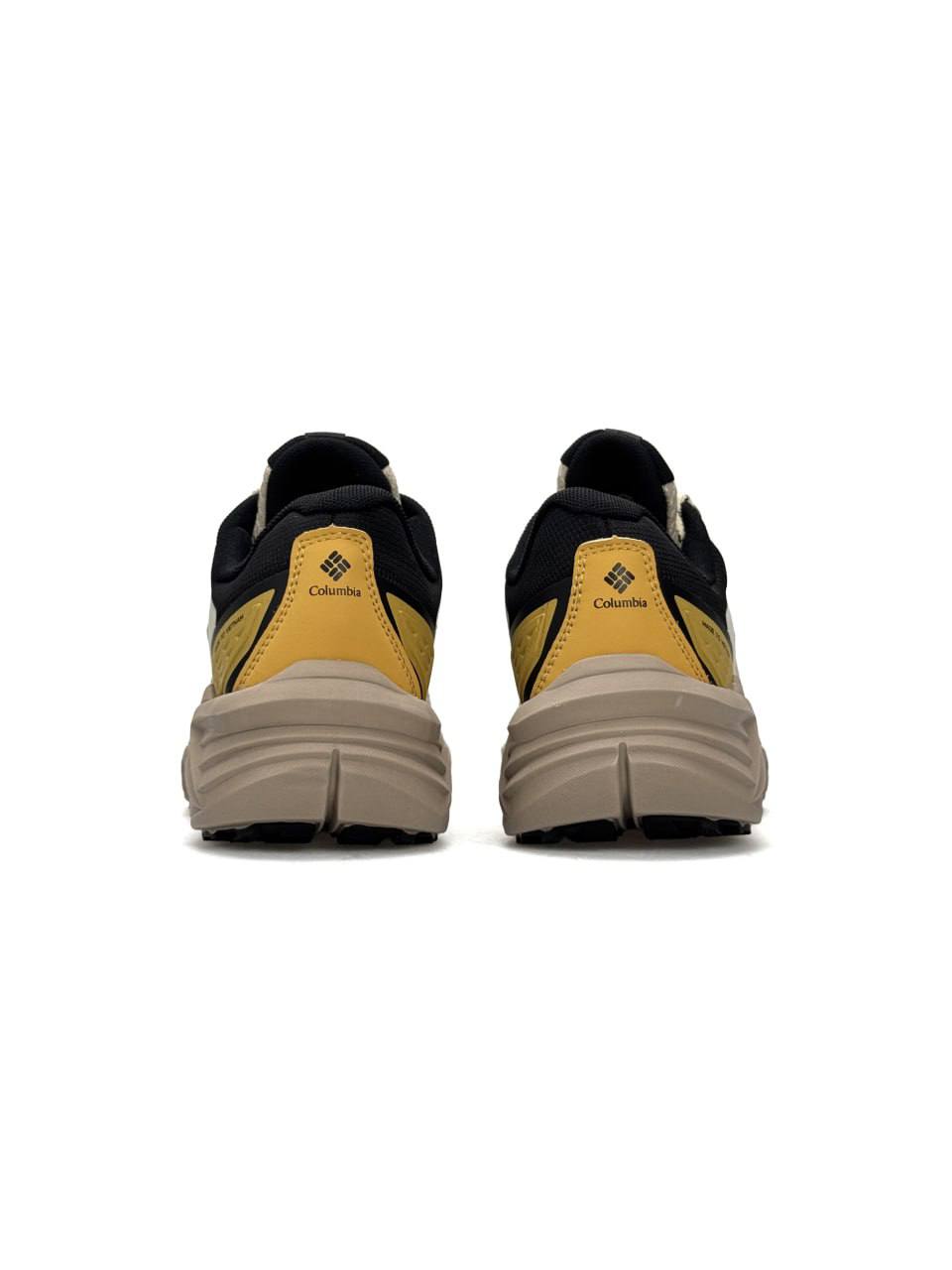 Columbia Vibram Mega Grip Beige Black