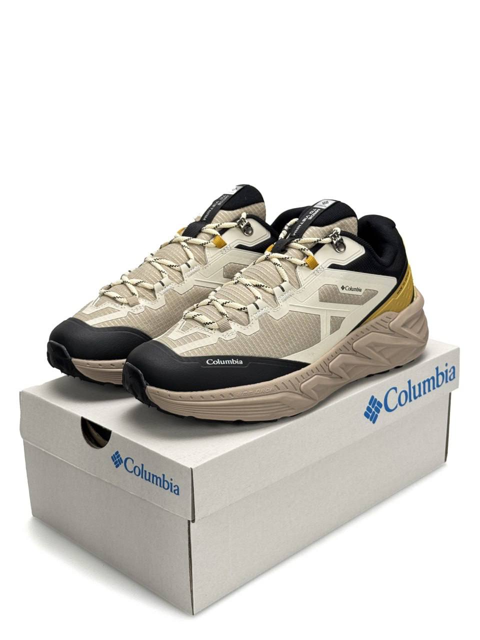 Columbia Vibram Mega Grip Beige Black