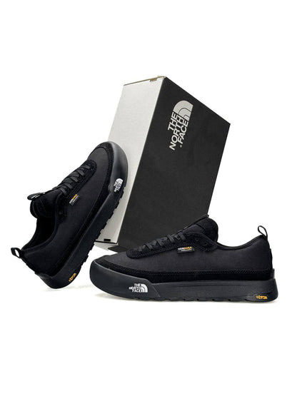 The North Face Clyffe Trainers Dark Grey Black