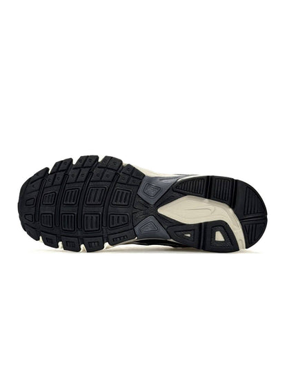 Nike Initiator Gore-Tex GTX Beige Grey